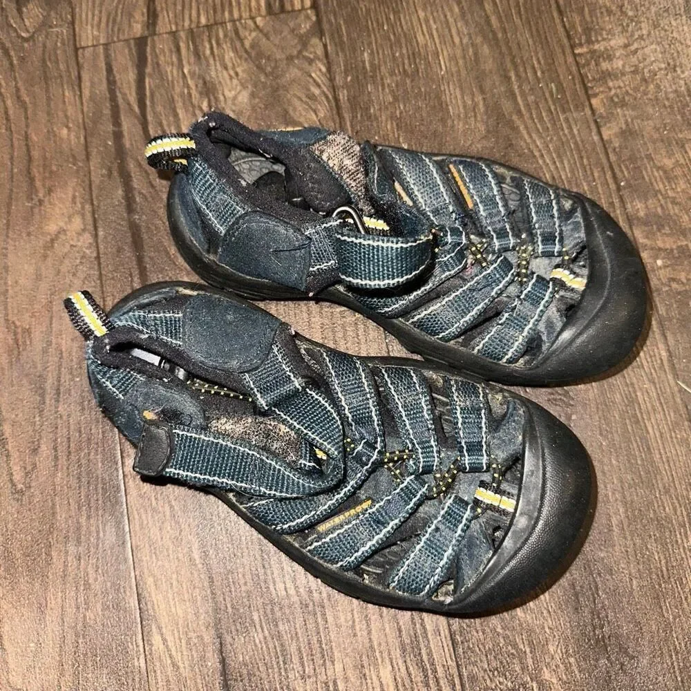 Keen keens blue